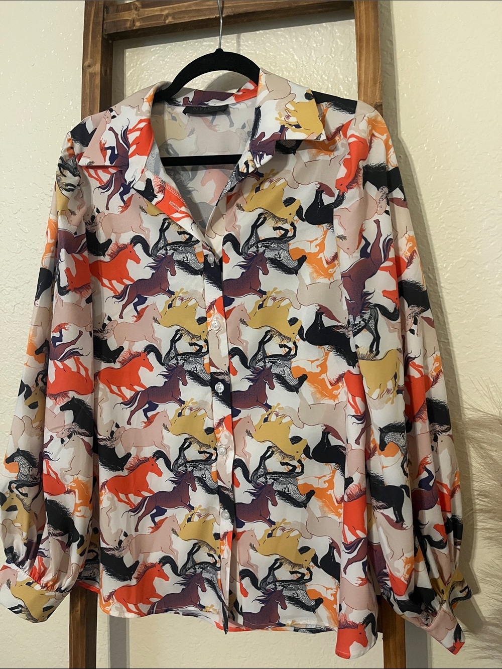 Western inspired button down top - Picture 2 of 8